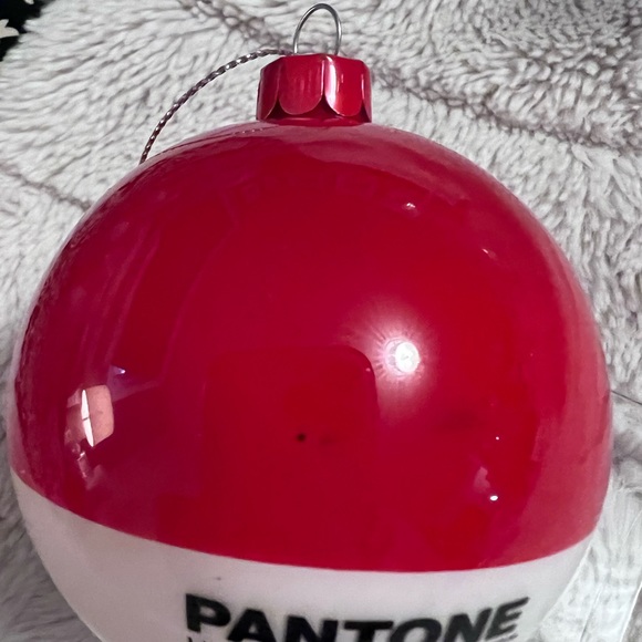 Pantone Universe Seletti Christmas ornaments, red #186 - Picture 4 of 5